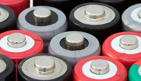 阿貢實驗室研發電池材料、生物燃料材料新工藝
