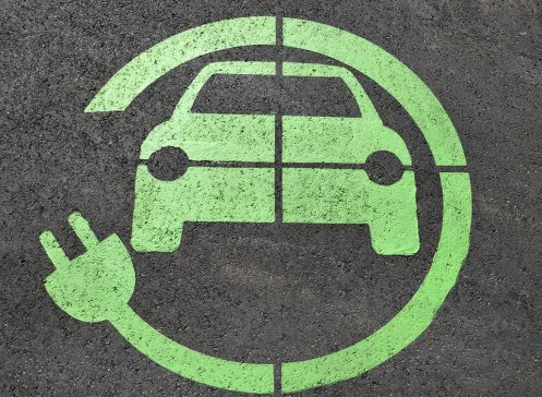 機(jī)構(gòu)：2020-2023年5月中國鋰電產(chǎn)業(yè)百億投資項(xiàng)目占比超1/5